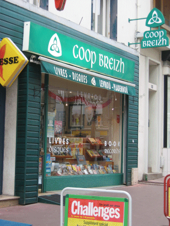 Enseigne de magasin - typographies bretonnes